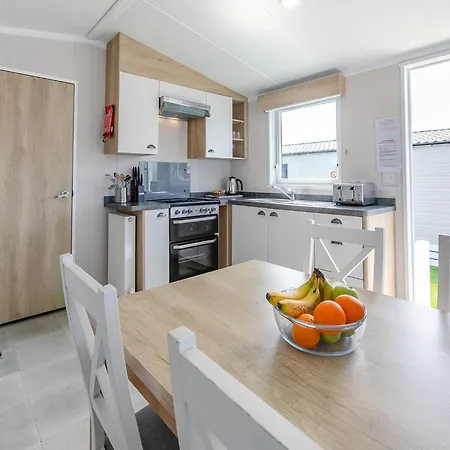 Coastal Retreat Looe