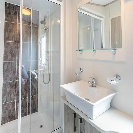 Coastal Retreat Looe
